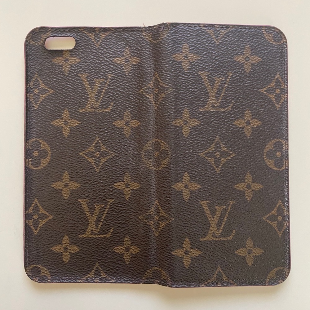 Louis Vuitton Cell Phone Case